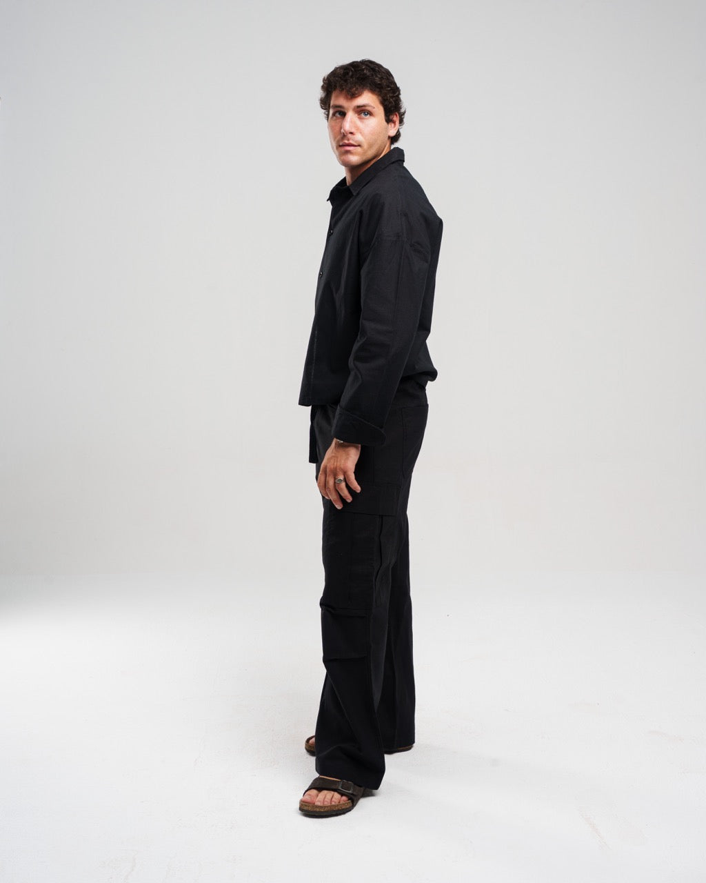 BLACK CARGO LINEN