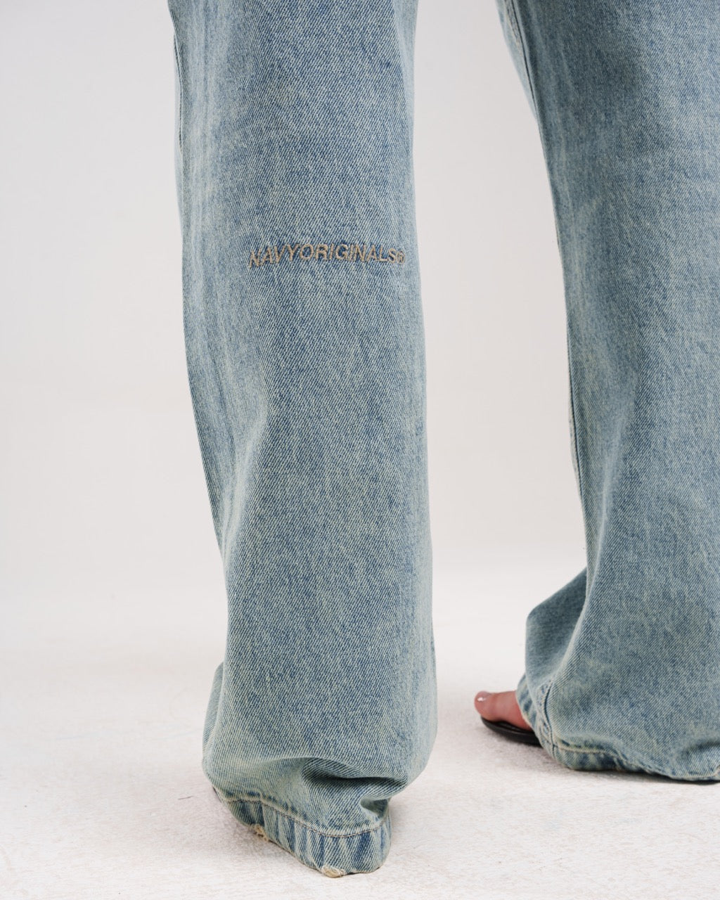 LIGHT BLUE REGULAR JEANS
