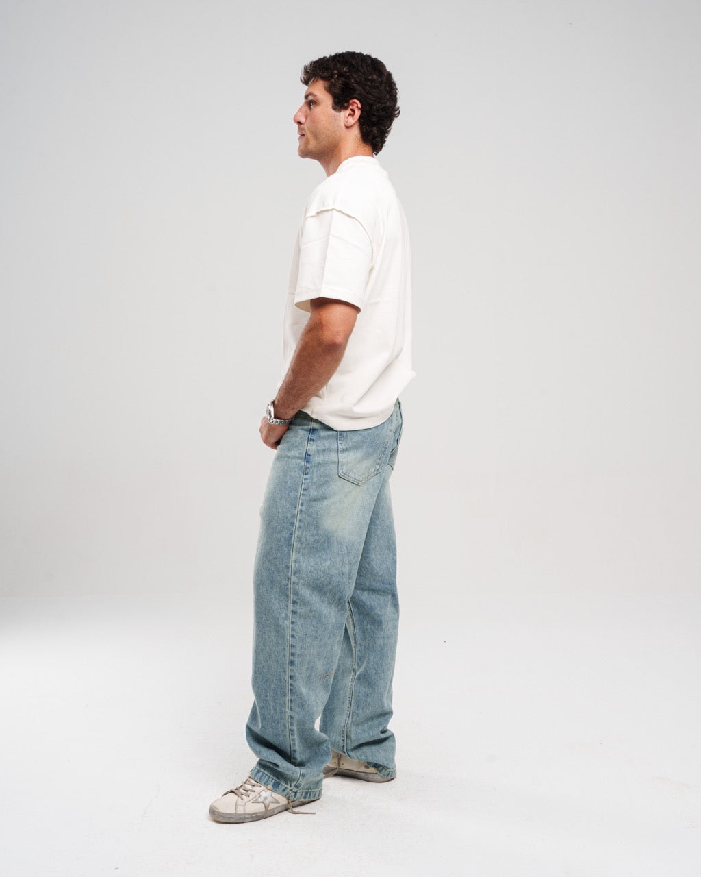 LIGHT BLUE REGULAR JEANS