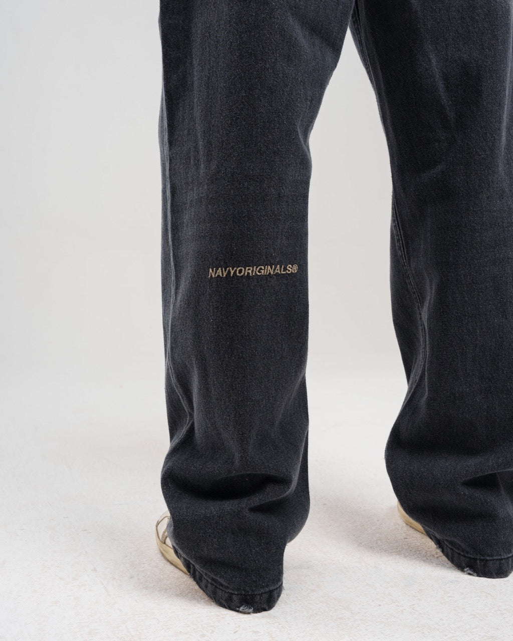 WASHED BLACK REGULAR JEANS