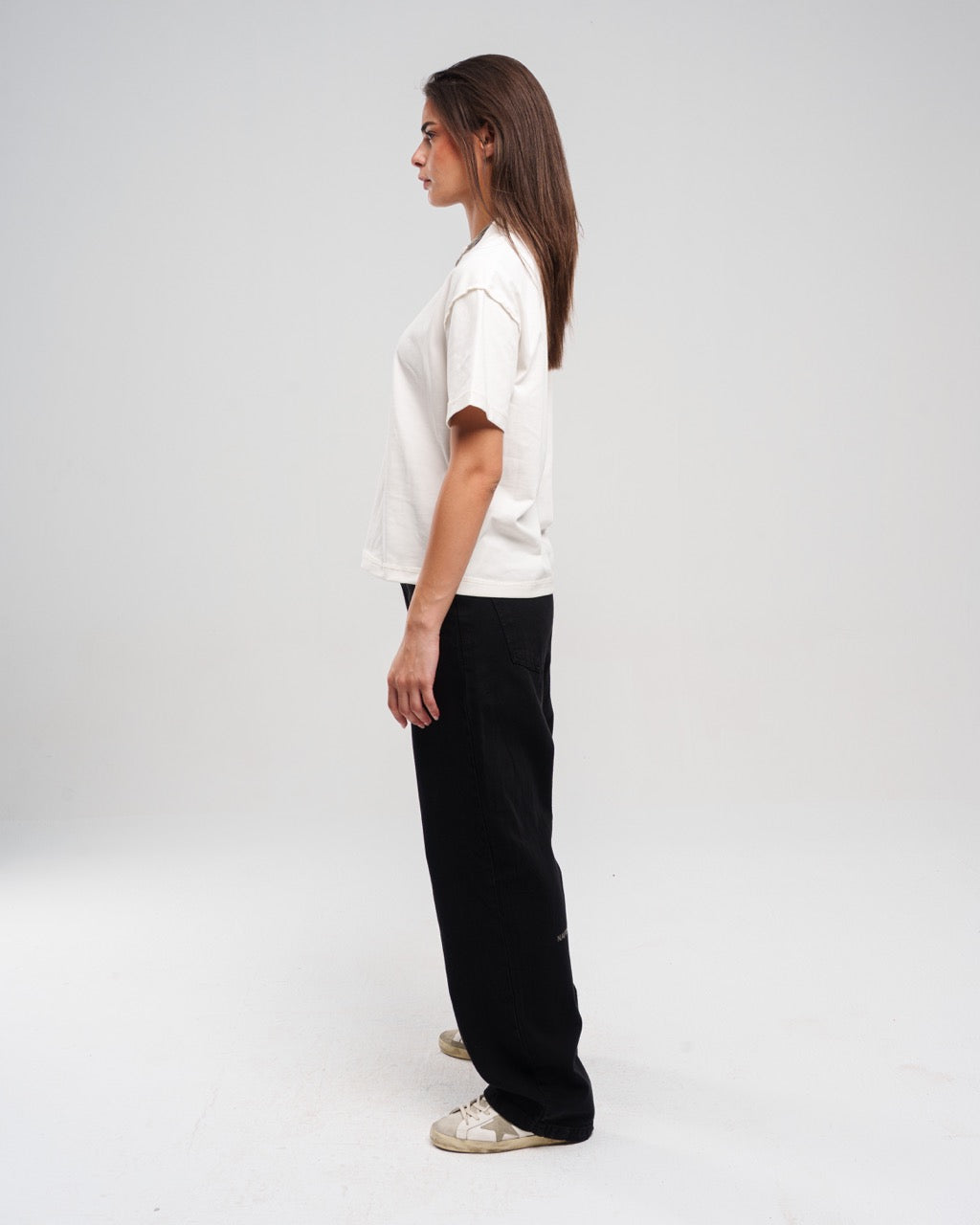 BLACK REGULAR JEANS