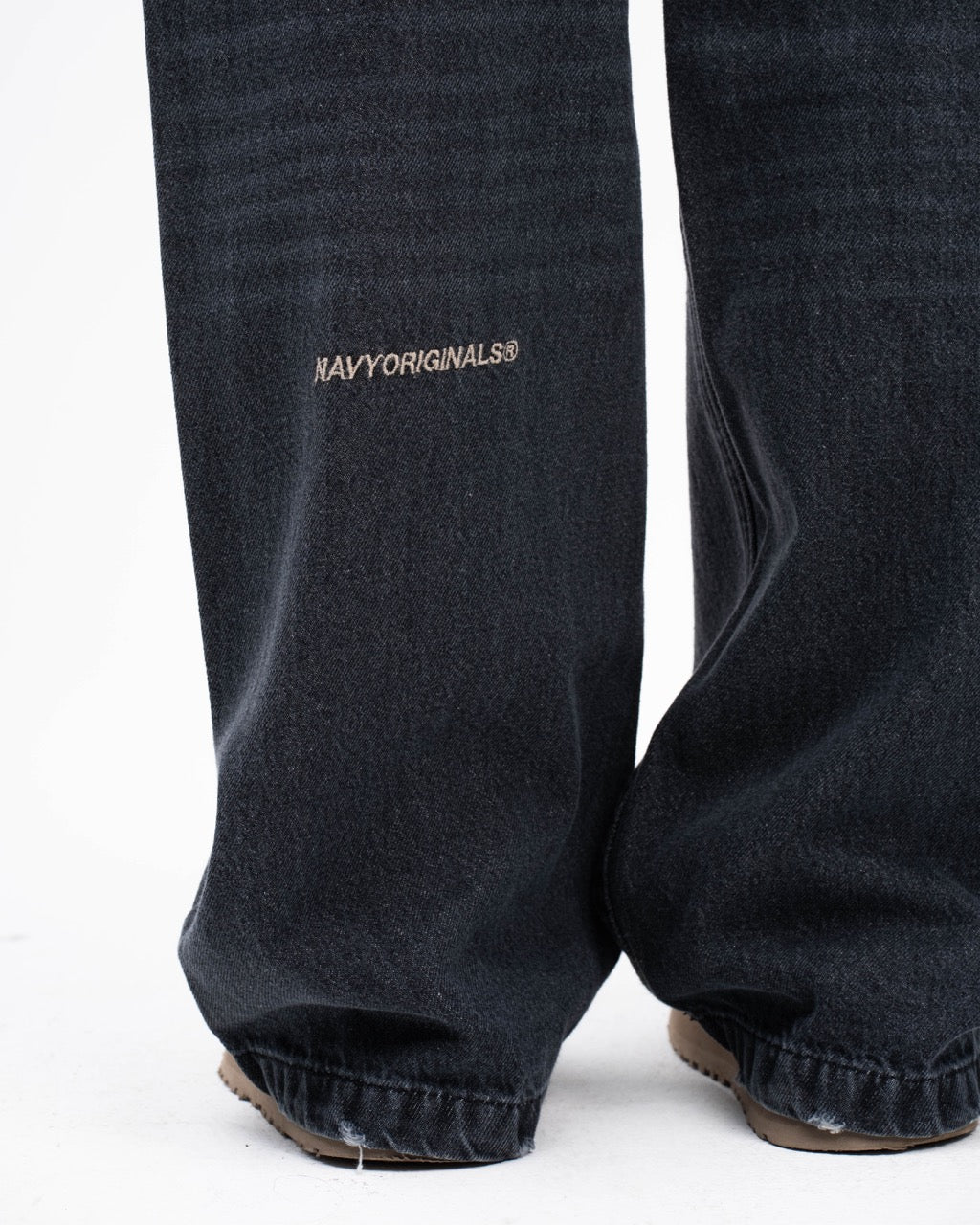 WASHED BLACK WIDE LEG JEANS WOMENS