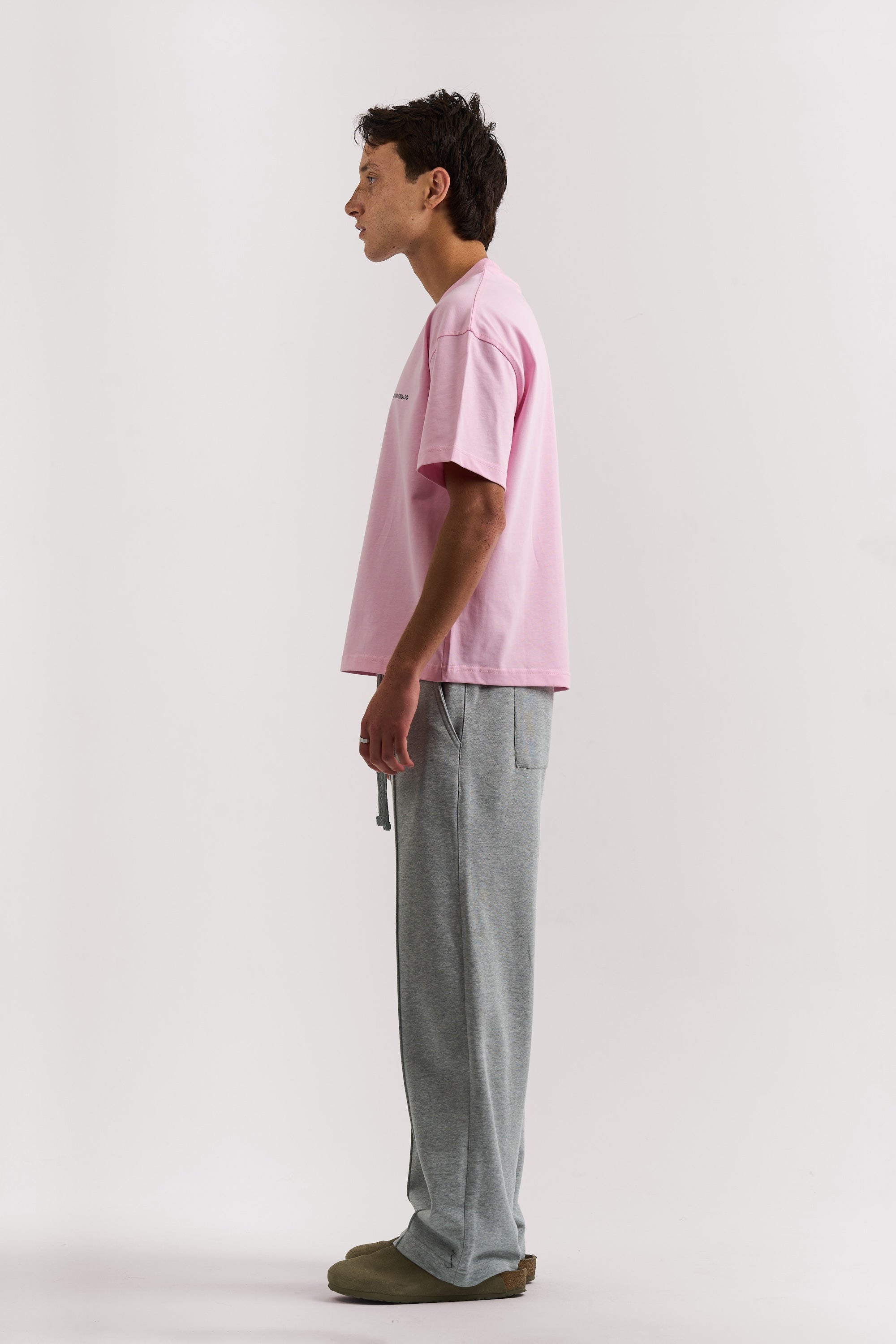 GREY ESSENTIAL SWEATPANTS