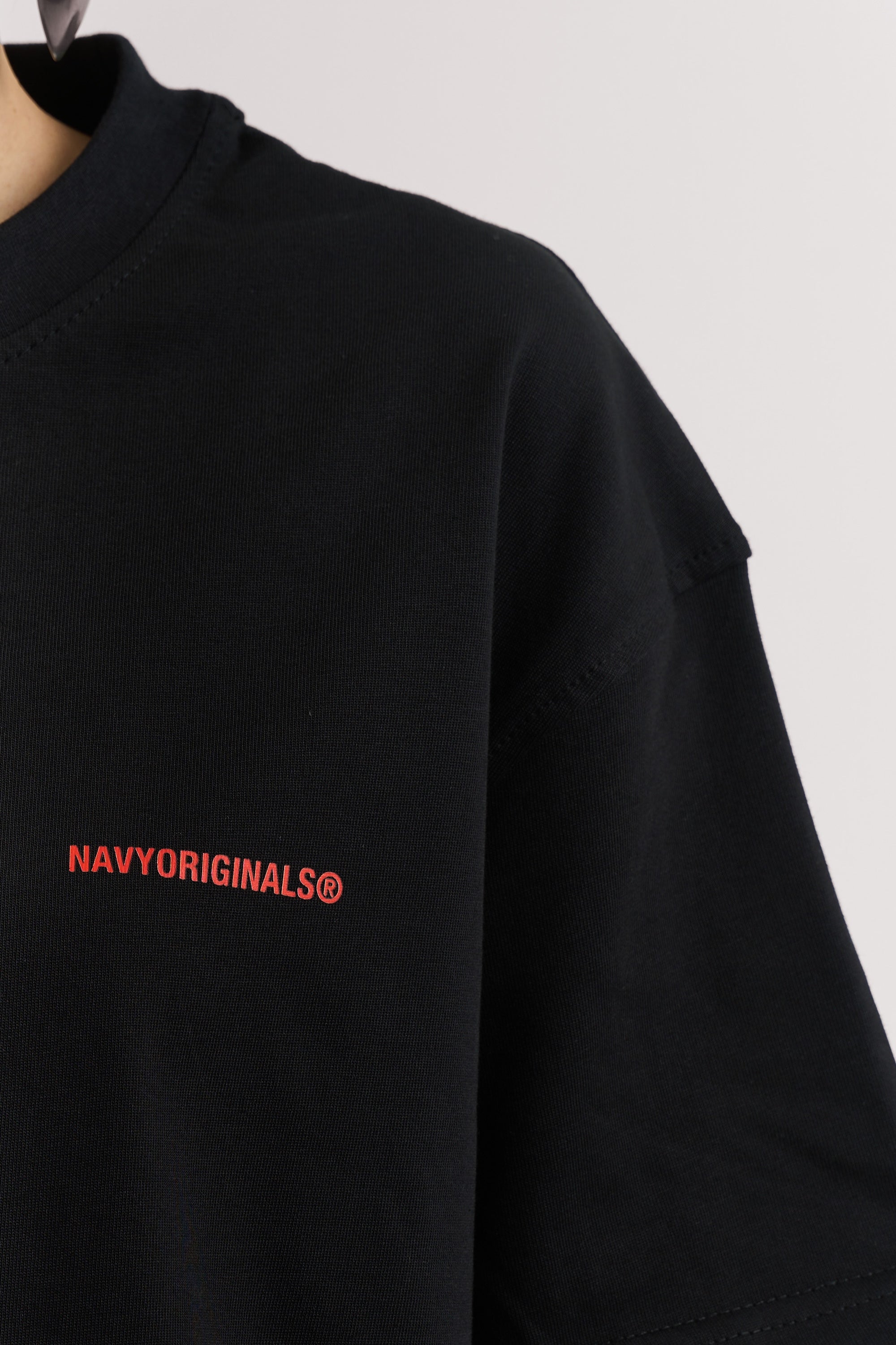 BLACK BASIC T-SHIRT