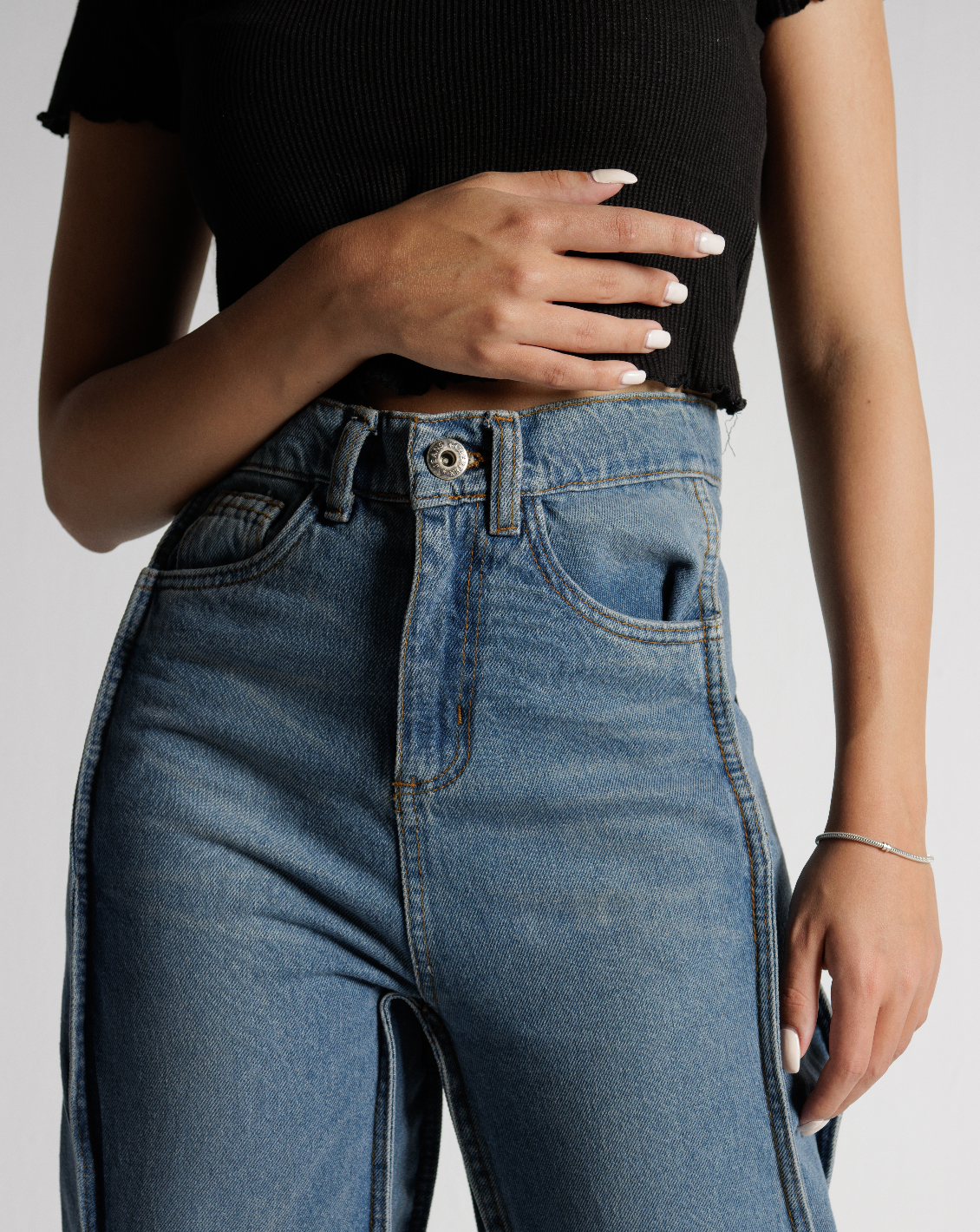 010 LIGHT UNISEX WAVY JEANS