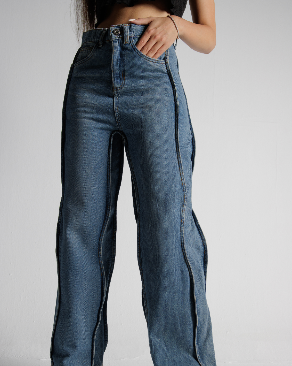 010 LIGHT UNISEX WAVY JEANS