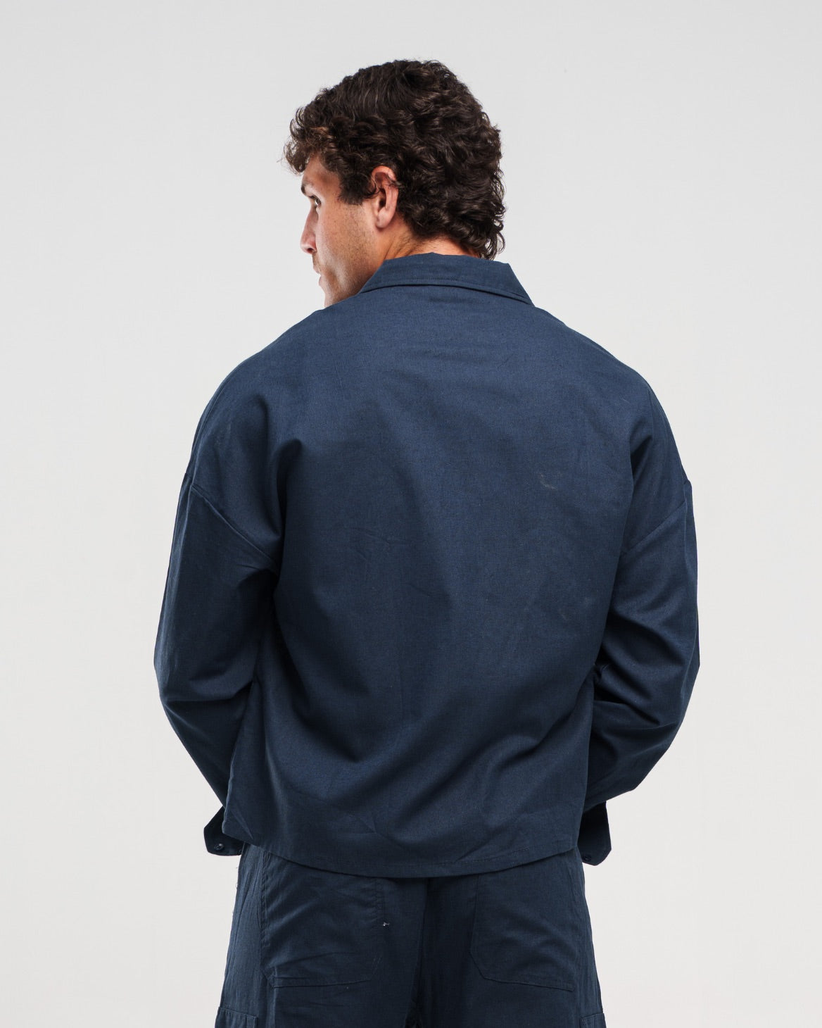 BLUE LONG SLEEVE LINEN SHIRT