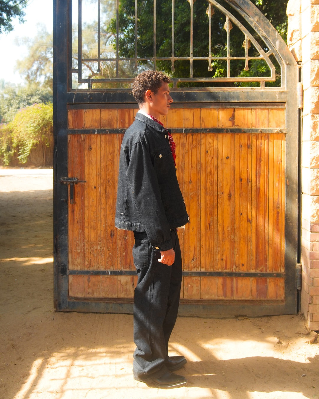 RAW BLACK DENIM JACKET