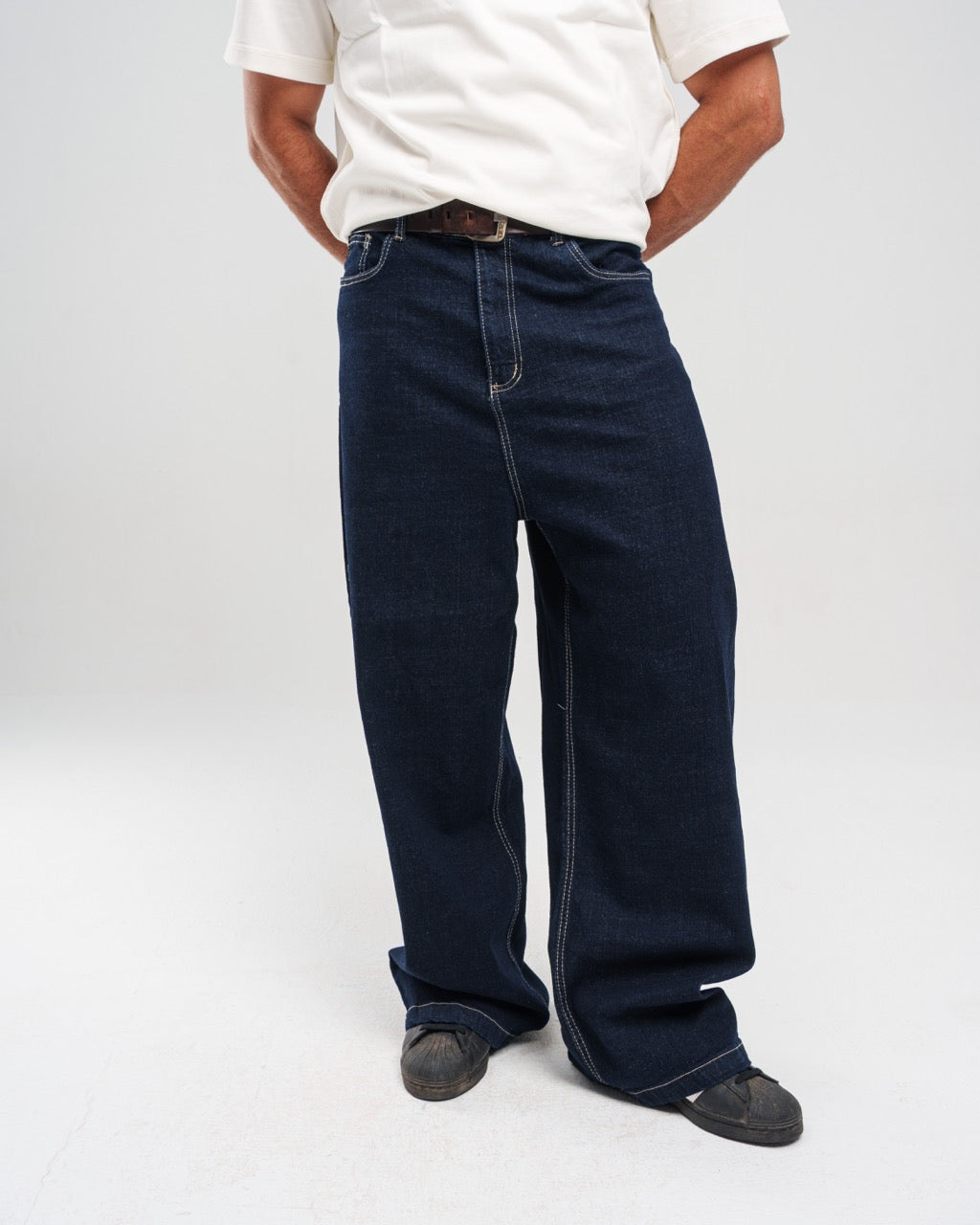 RAW UNISEX SUPER BAGGY JEANS
