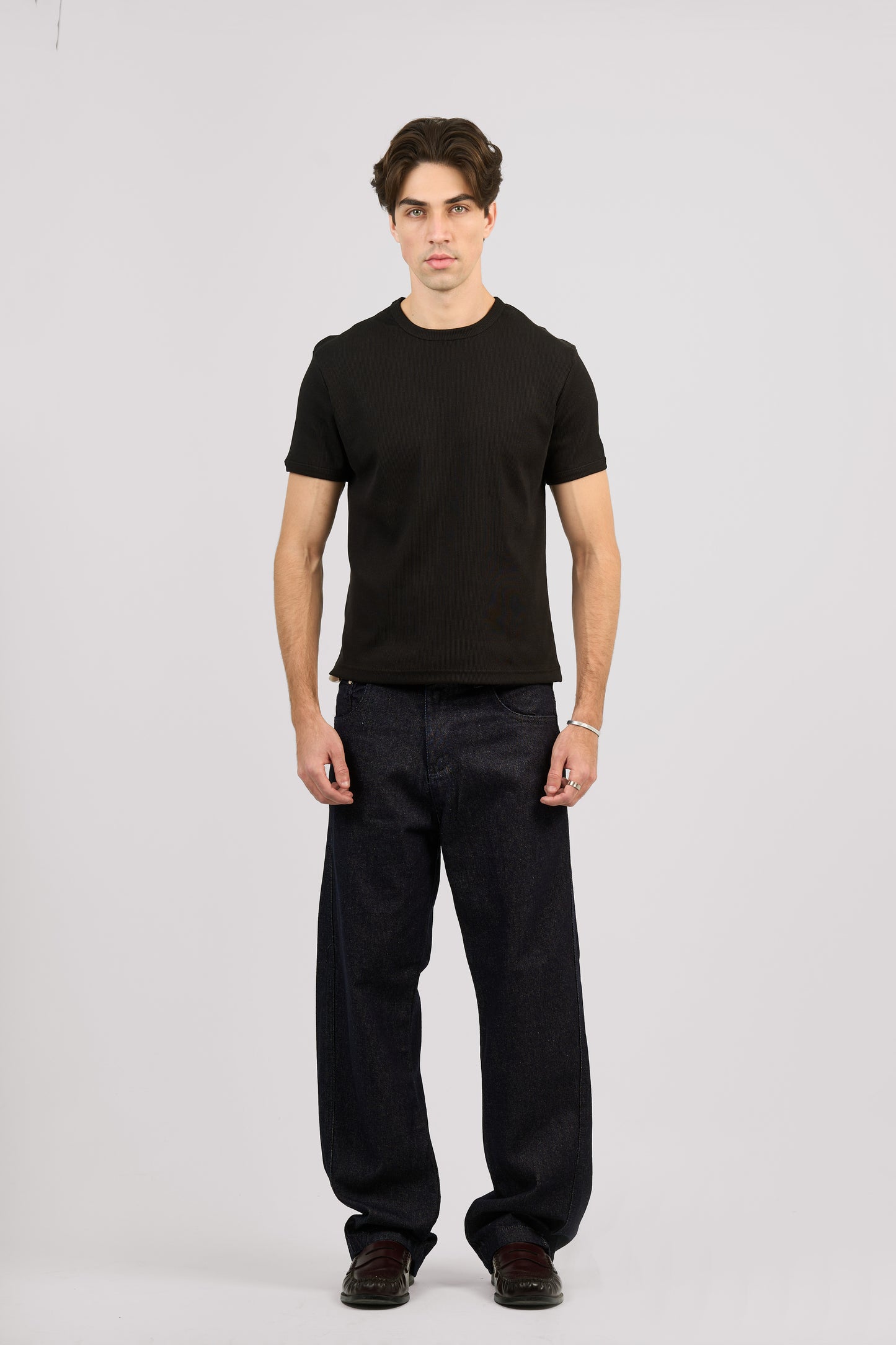 BLACK SHORT SLEEVE RIBBED TSHIRT