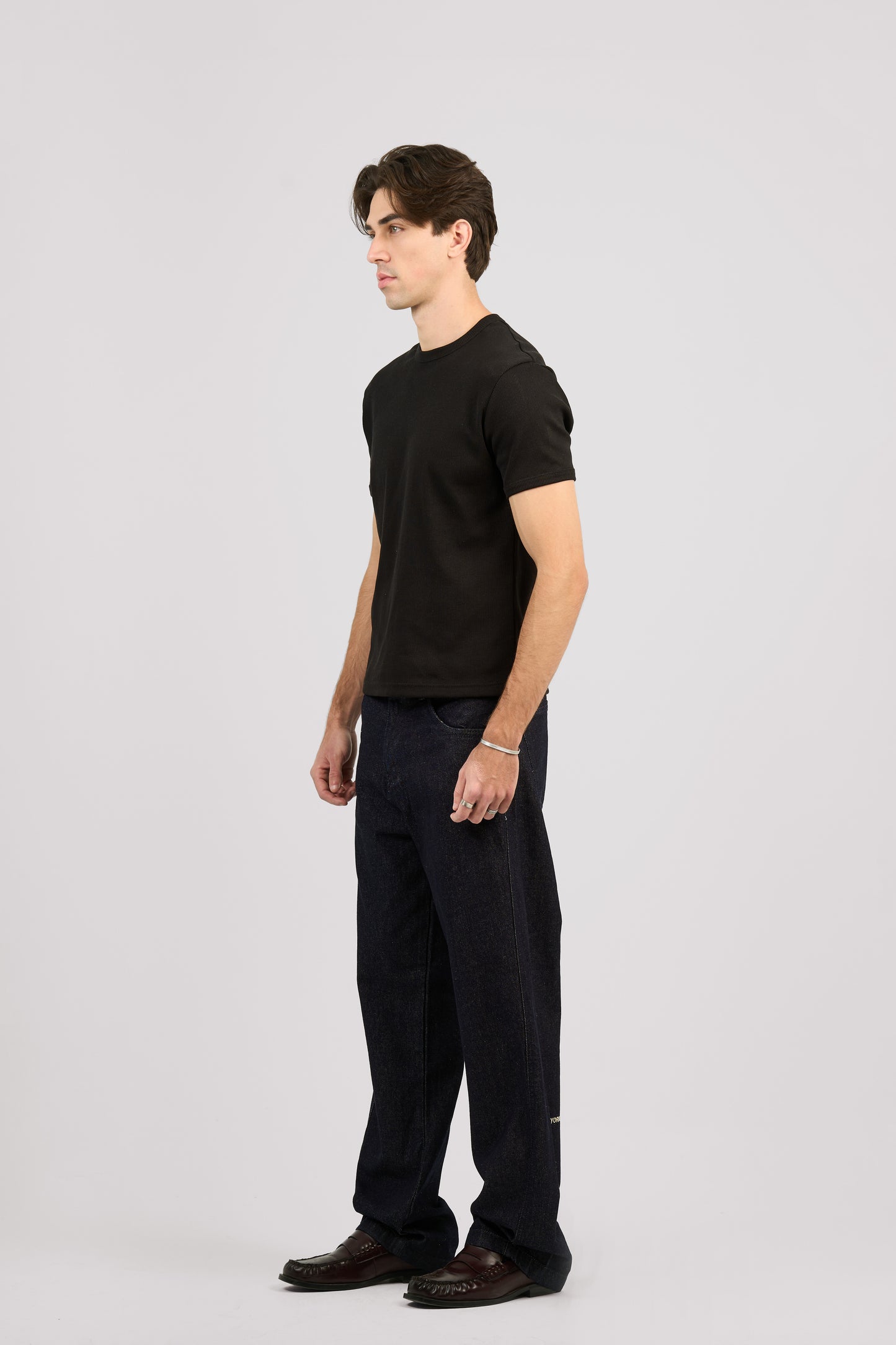 BLACK SHORT SLEEVE RIBBED TSHIRT