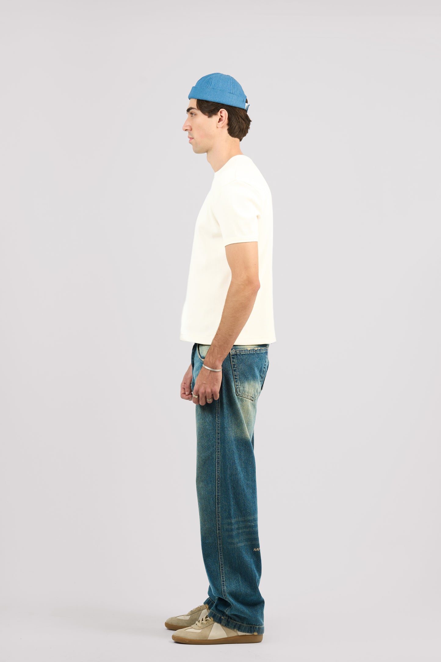 WHITE SHORT SLEEVE RIBBED TSHIRT