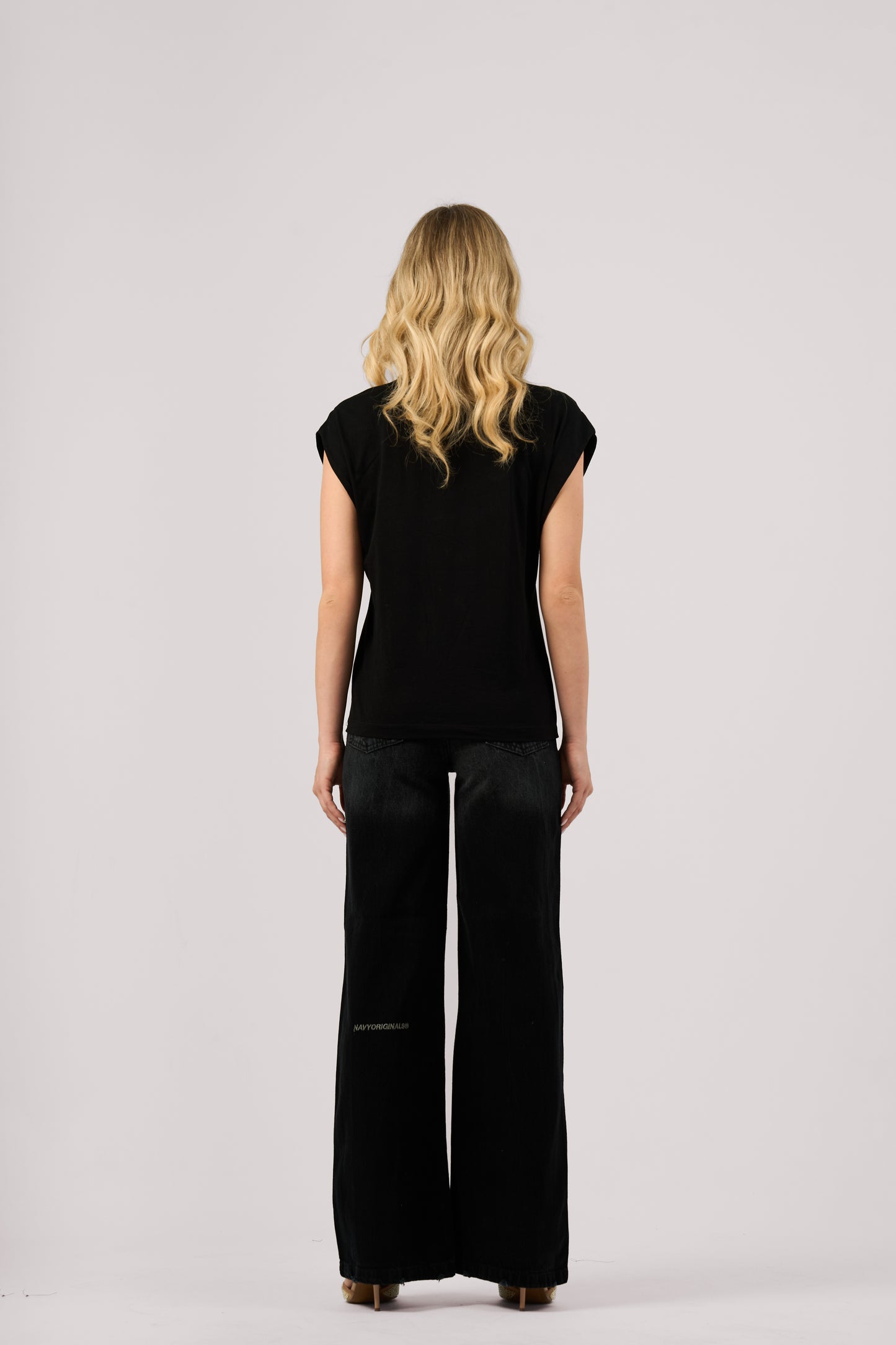 BLACK BALLOON JEANS