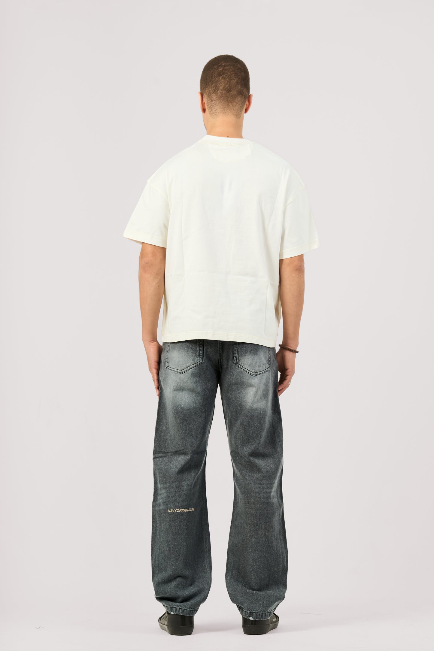 GREY REGULAR JEANS