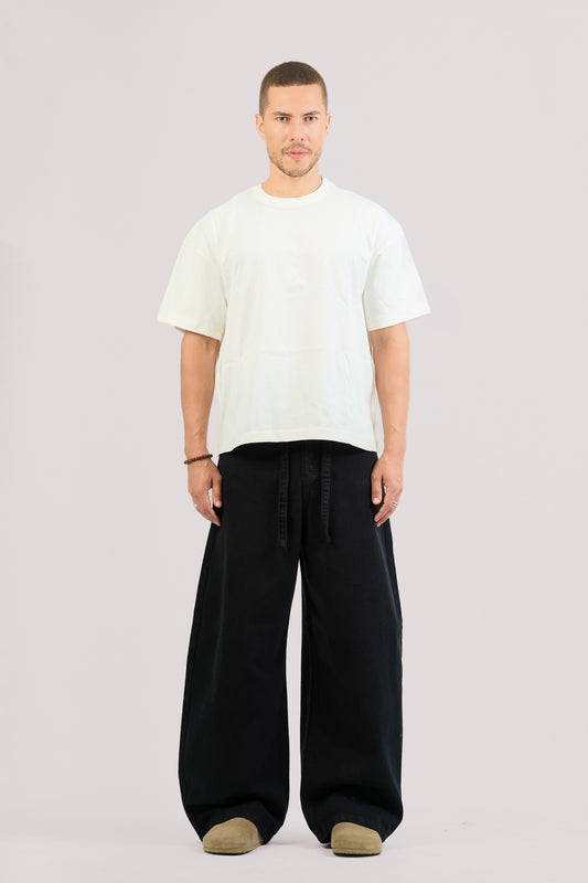 PITCH BLACK SUPER BAGGY JEANS