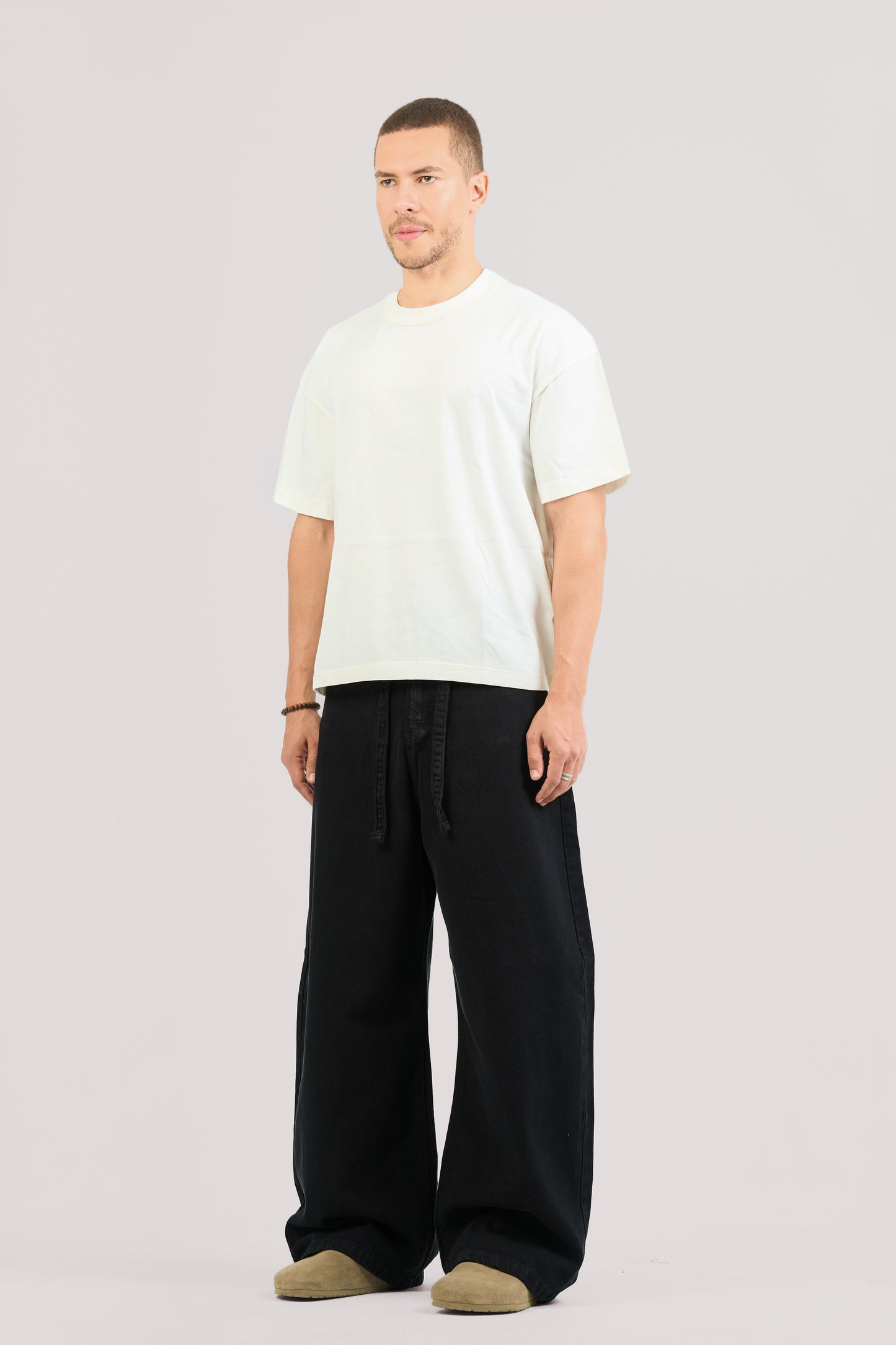 PITCH BLACK SUPER BAGGY JEANS