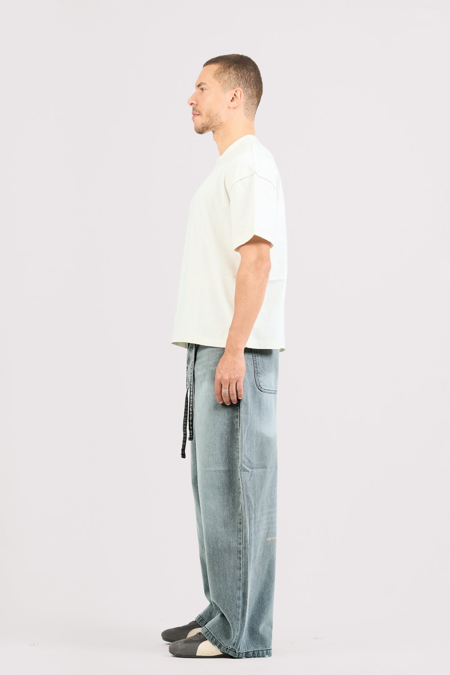 GREY SUPER BAGGY JEANS