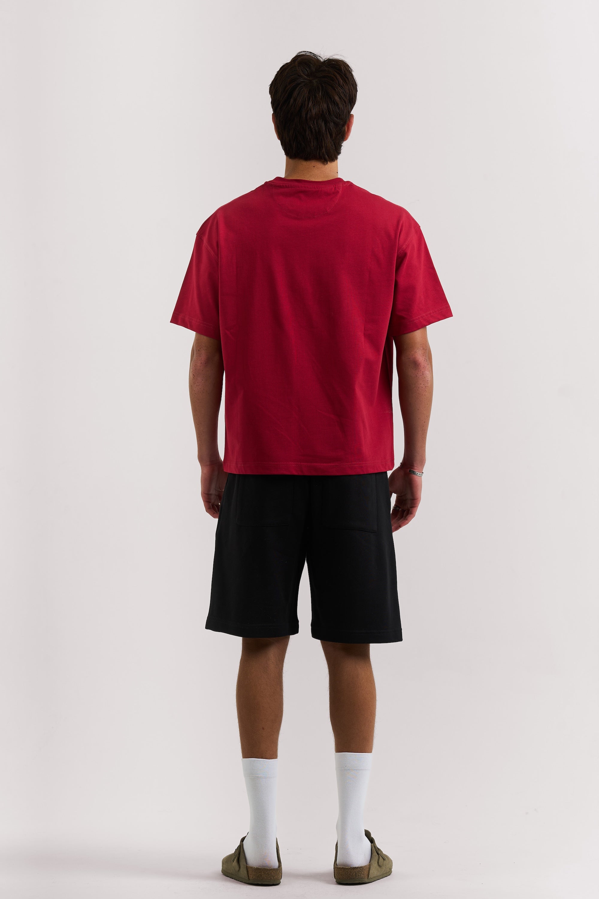 BURGUNDY BASIC T-SHIRT