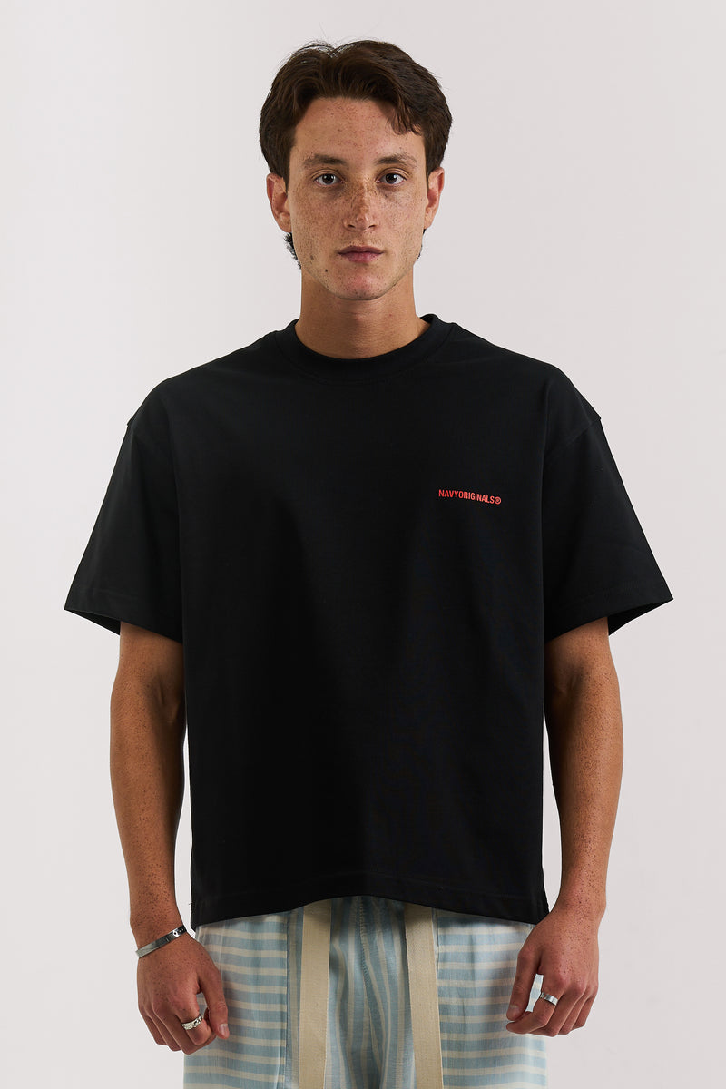 BLACK BASIC T-SHIRT