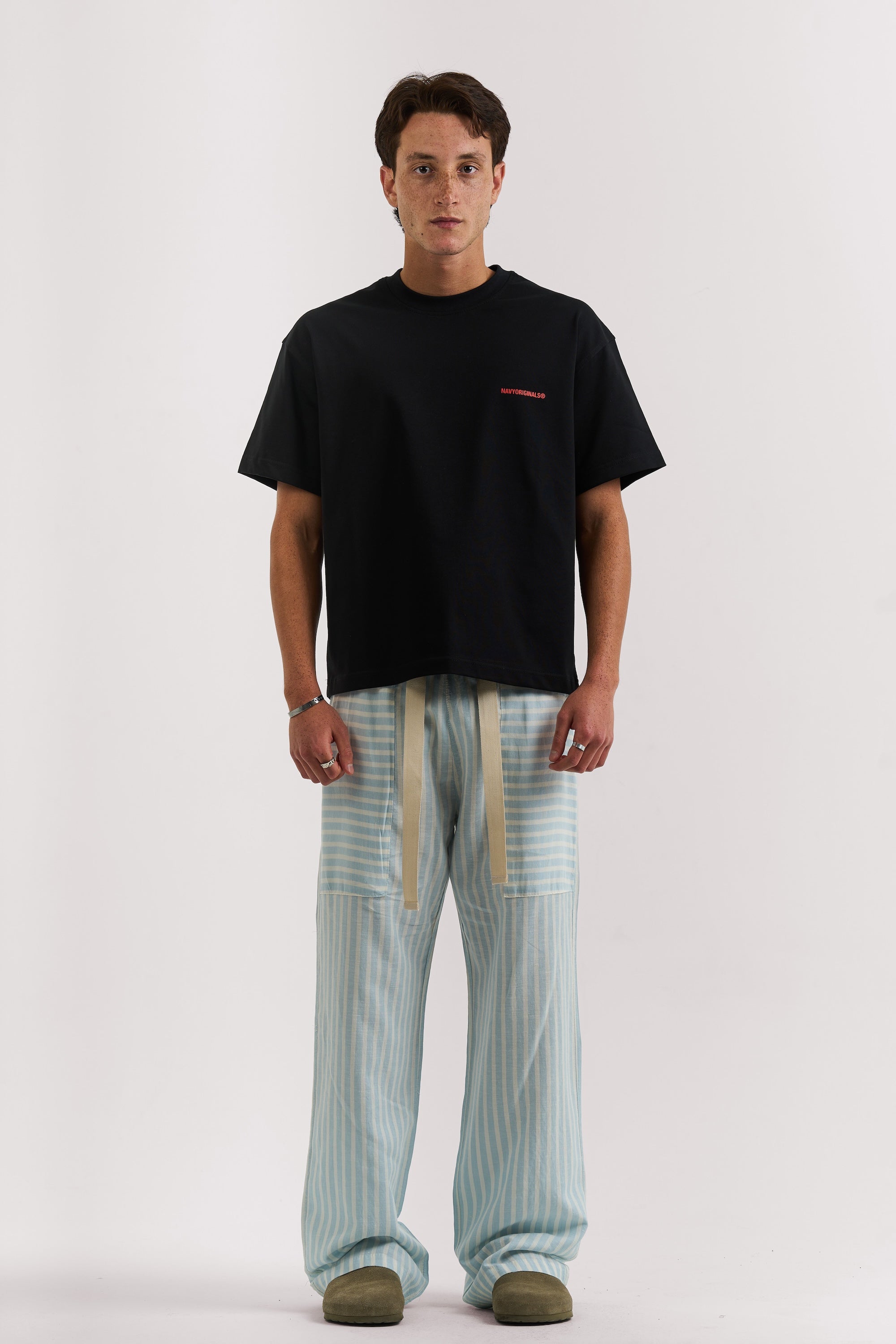 BLACK BASIC T-SHIRT