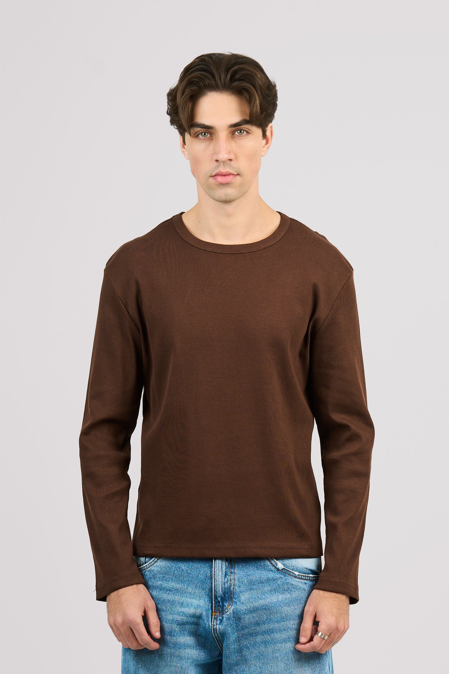 BROWN LONG SLEEVE RIBBED TSHIRT